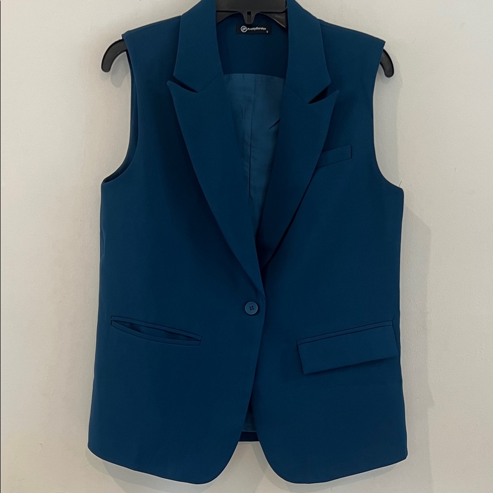 Pretty Garden Elegant Deep Blue Sleeveless Vest Size S
